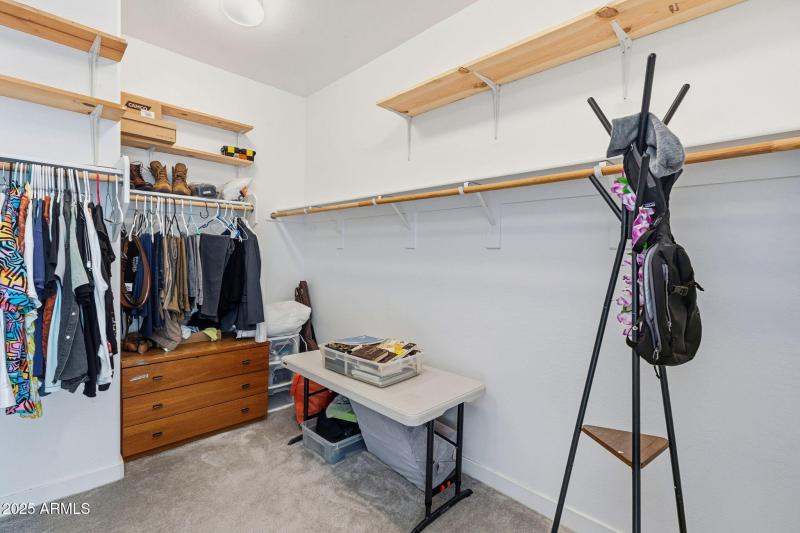 28-web-or-mls-Raymond-28