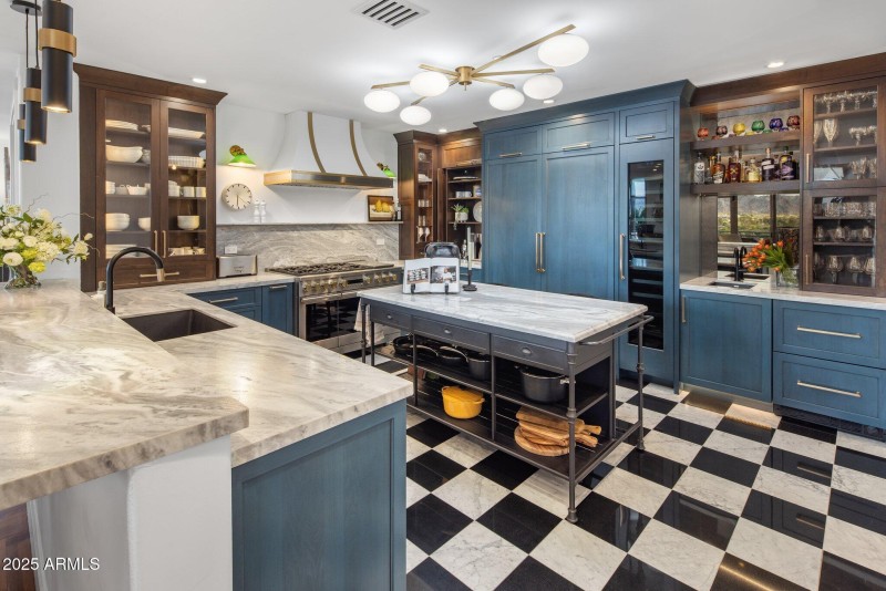 Gorgeous Gourmet Chef Kitchen