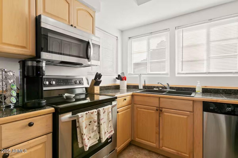 Kitchen w/ SS Appliances