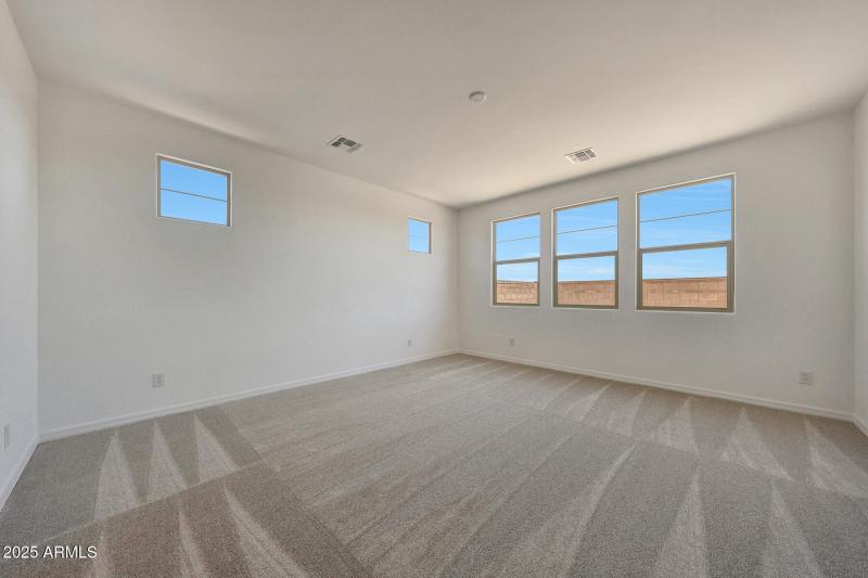 PHX_Las Ventanas_Lot 2020_Garnet_18381 M