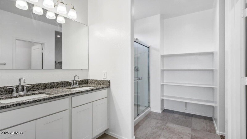 Caroline primary bathroom