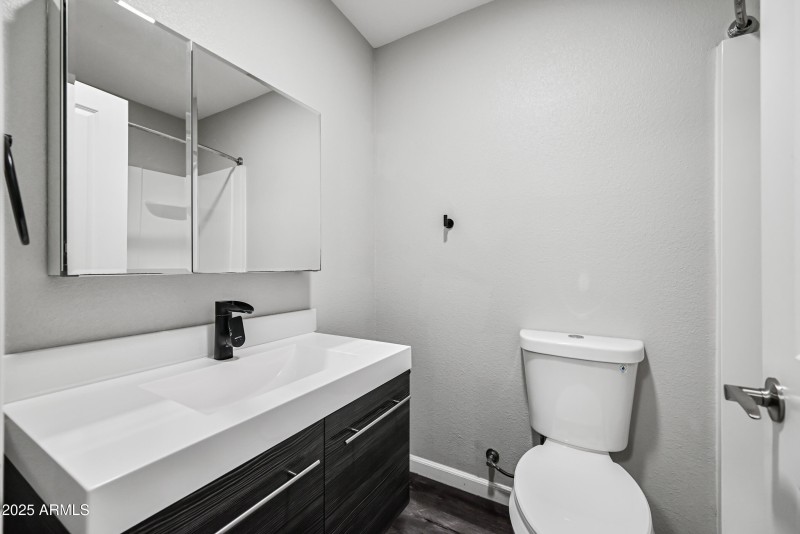 10-3025N32S60-ocupix-