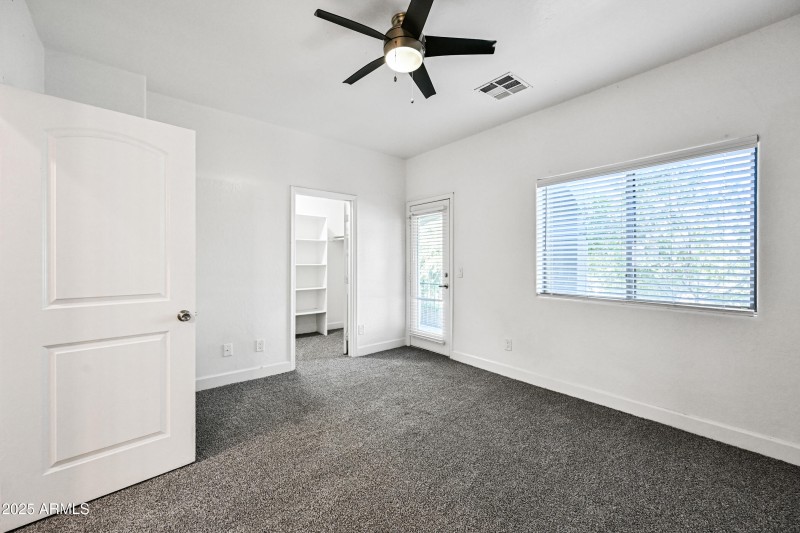 12-4608WMA1190-ocupix-