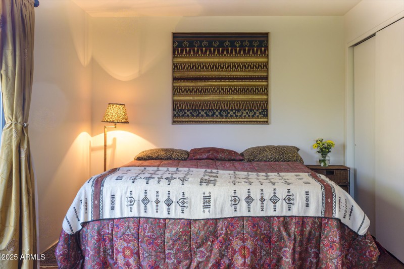 Primary w/2nd Closet