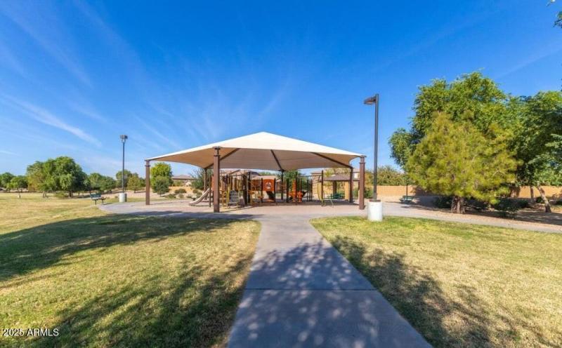 Sun Groves Comm pics