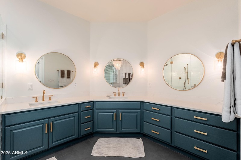 2922 N Rio De Flag Dr - 27