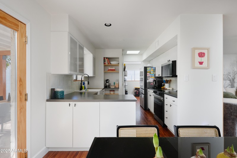 PropertyImageCo_4226N84thPl_WEB_13