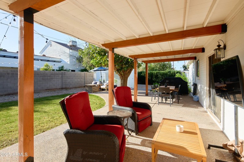 PropertyImageCo_4226N84thPl_WEB_19