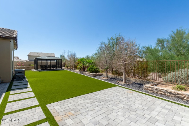 Additional Seating Area