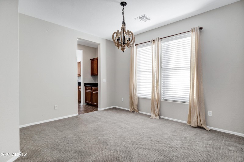 25686 N Sandstone Way-9