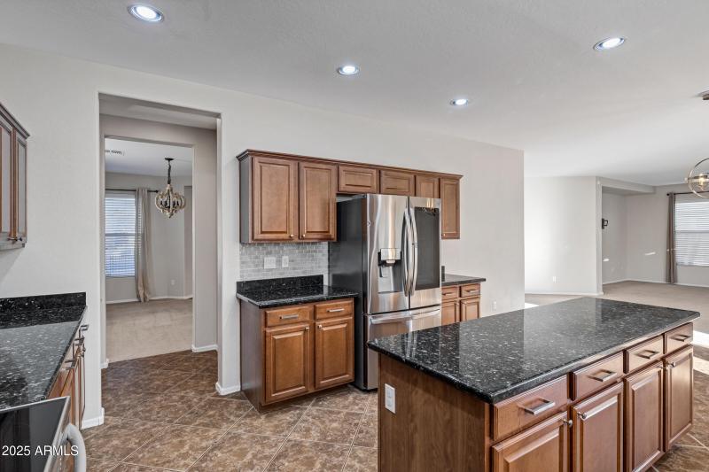 25686 N Sandstone Way-20