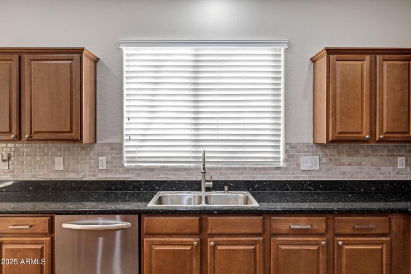 25686 N Sandstone Way-21