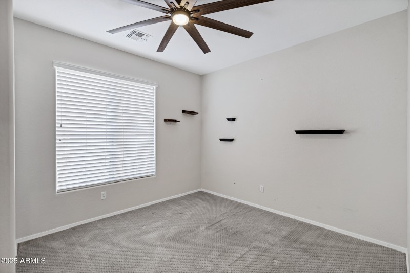 25686 N Sandstone Way-25