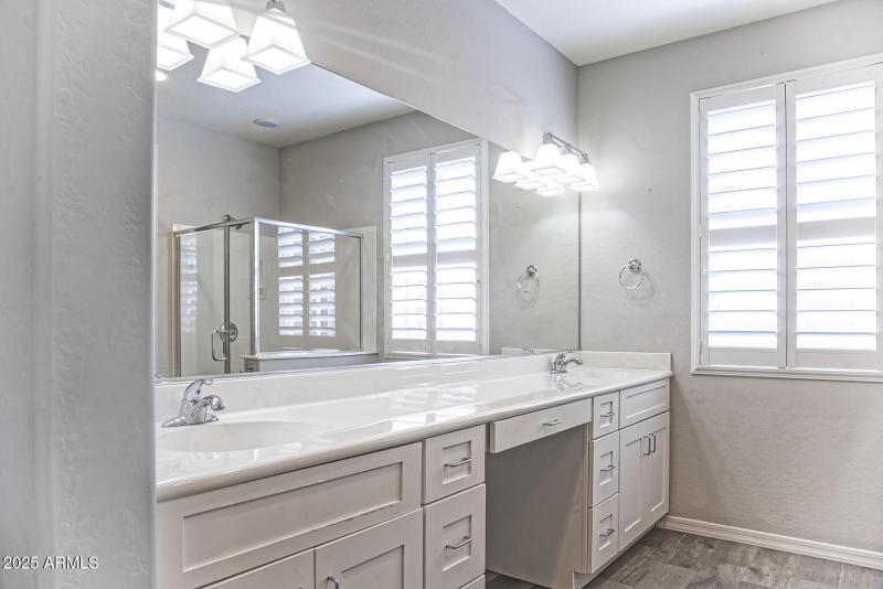Master Bath Upstairs