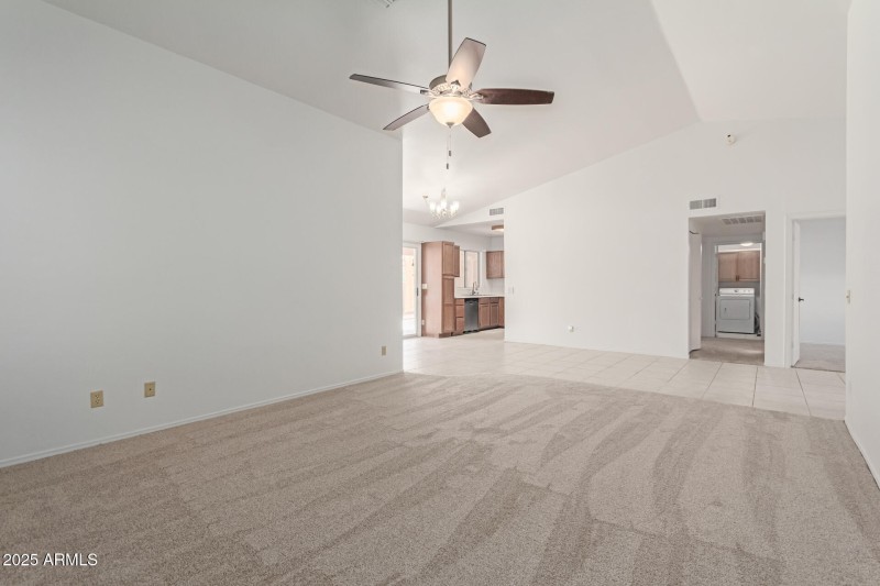 1531 E Buena Vista Dr