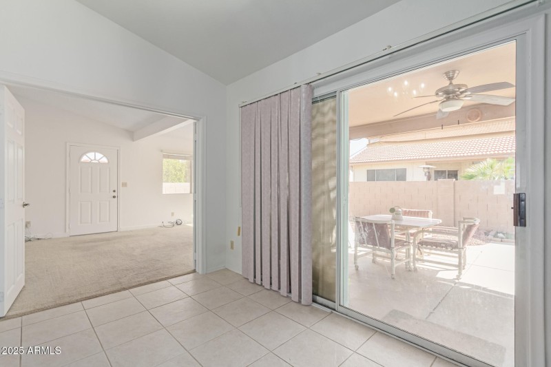 1531 E Buena Vista Dr