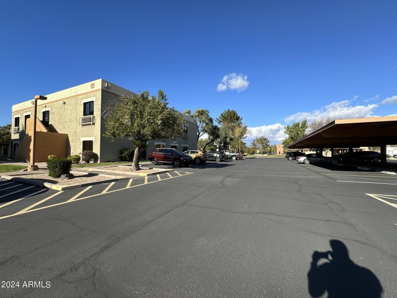 Building & Common Areas