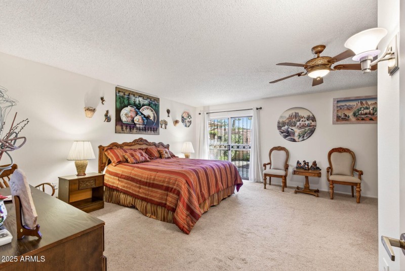 45_21610_N_Sunglow45_mls