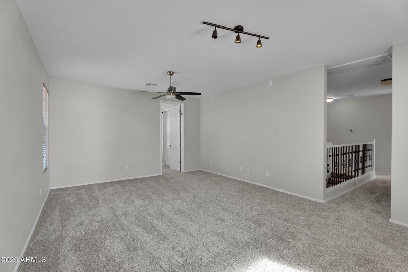 034_37-web-or-mls-oak_rd-32_479