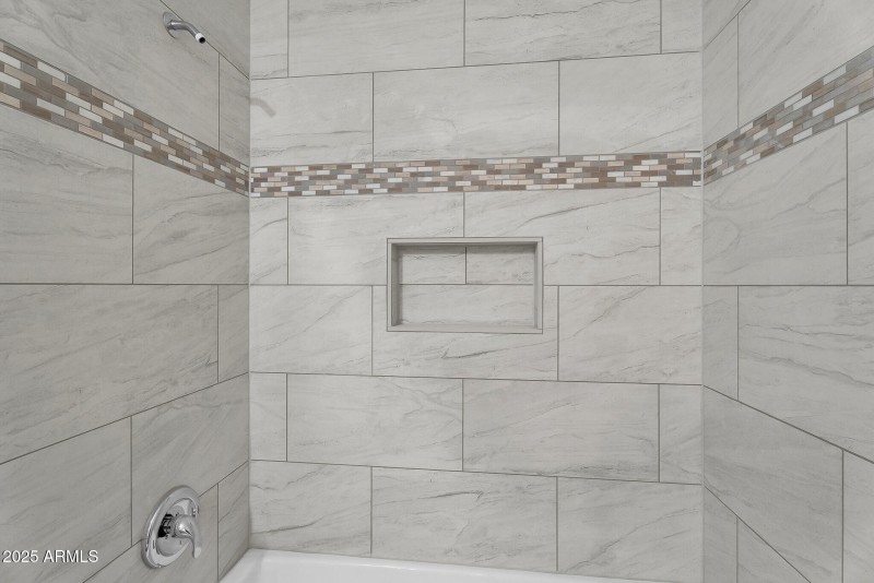 038_41-web-or-mls-oak_rd-27_231