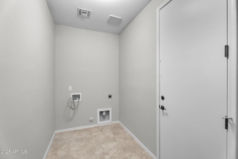 041_44-web-or-mls-oak_rd-19_807