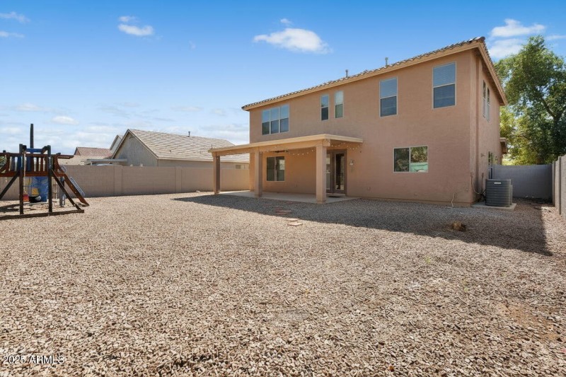 046_50-web-or-mls-oak_rd-50_454