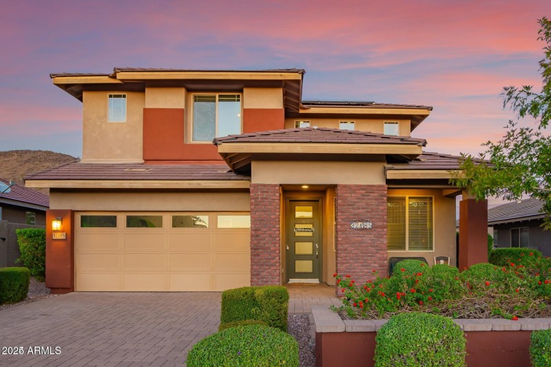 32185 N 129th Ave Front