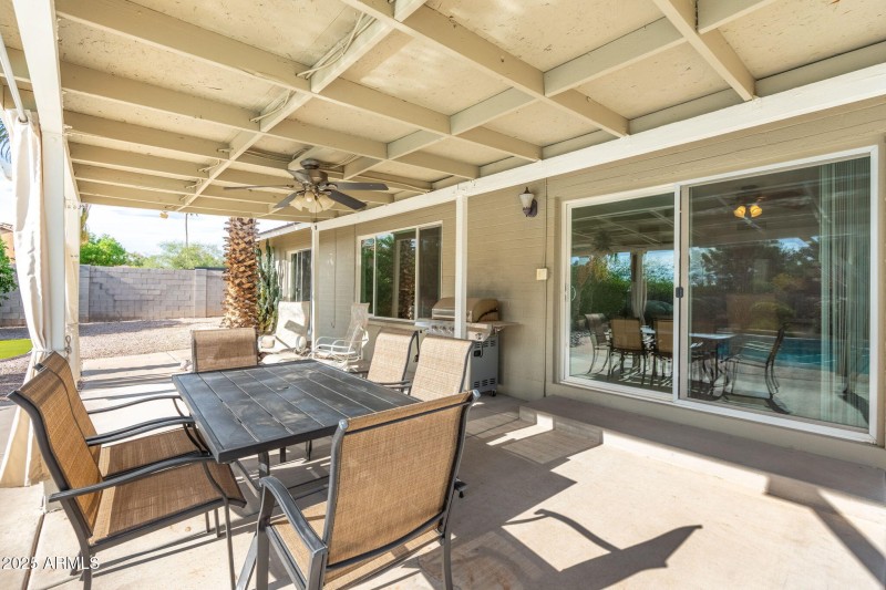 24) 63672-68f710b867192