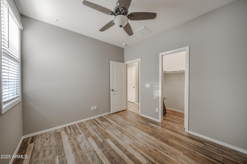 23_30285 w leah dr-22