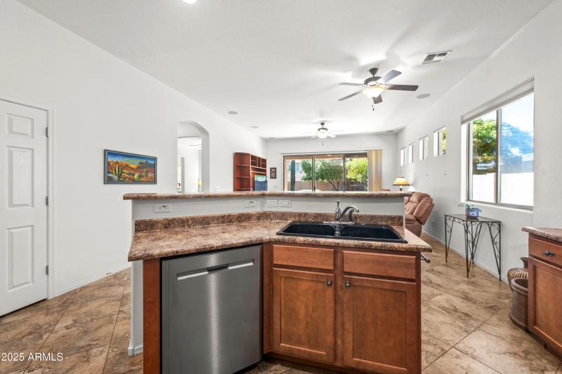 18115-E-Via-Jardin-16