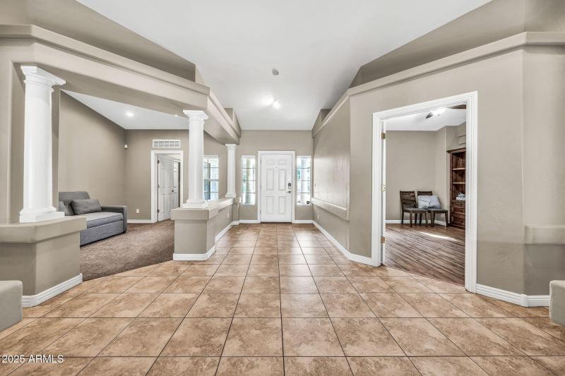 13204 W San Miguel Ave-10