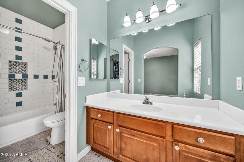 13204 W San Miguel Ave-36