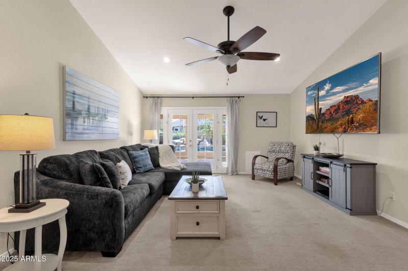 Family Room with Flow