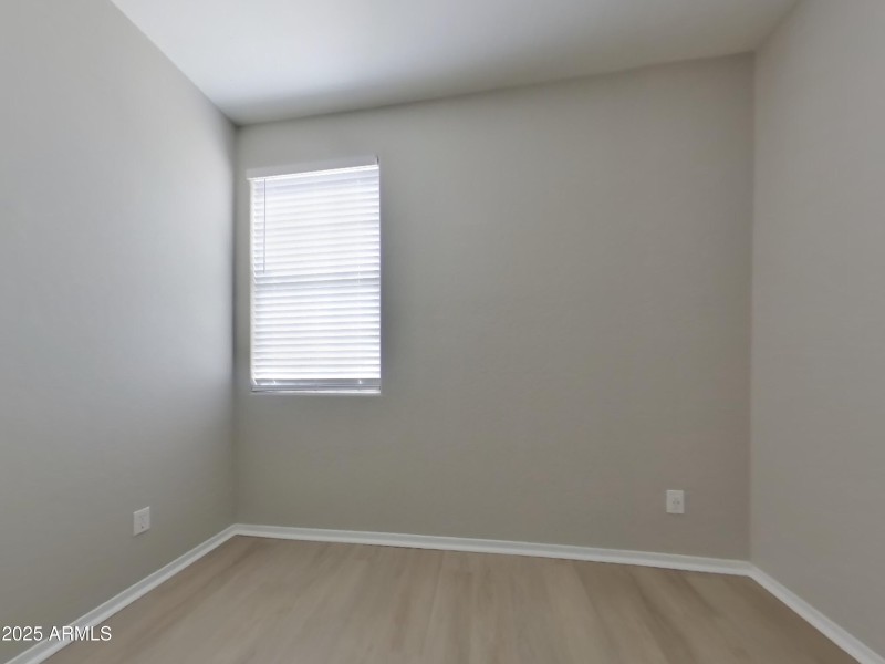 10_pc_bIr5lxJaFn_TIjPSEkbUK_layout_1