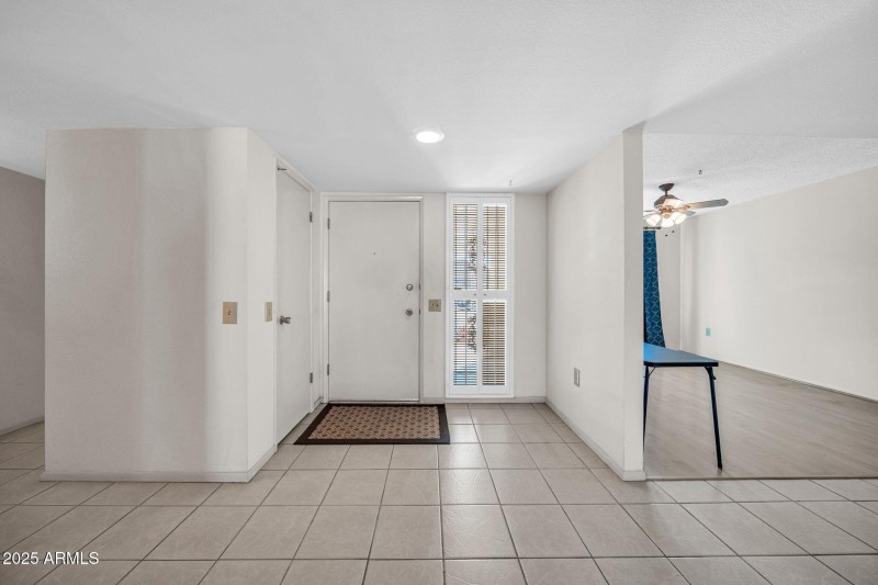 20018 N Lake Forest Dr-5