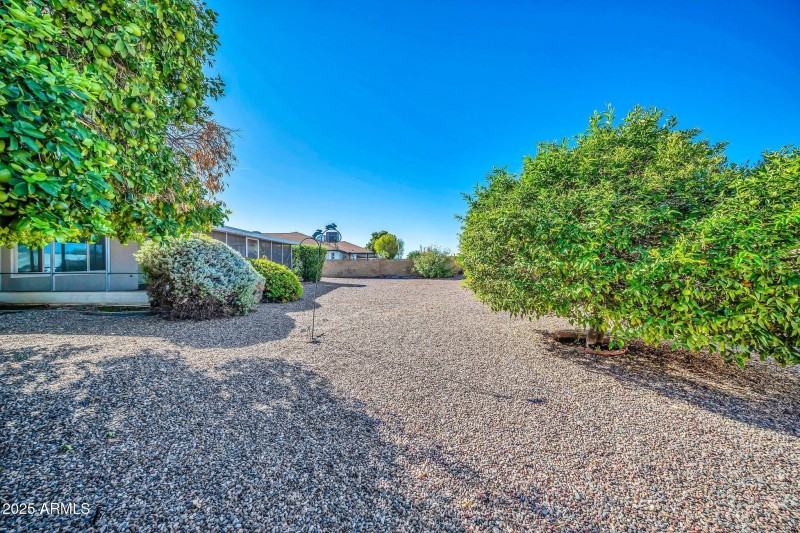 20018 N Lake Forest Dr-31