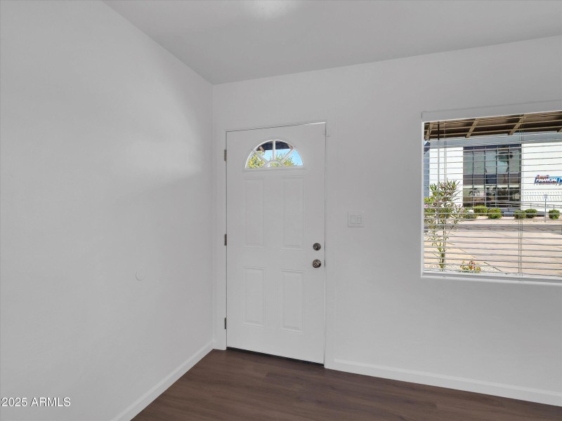 01-4337 E Wilshire Dr-1