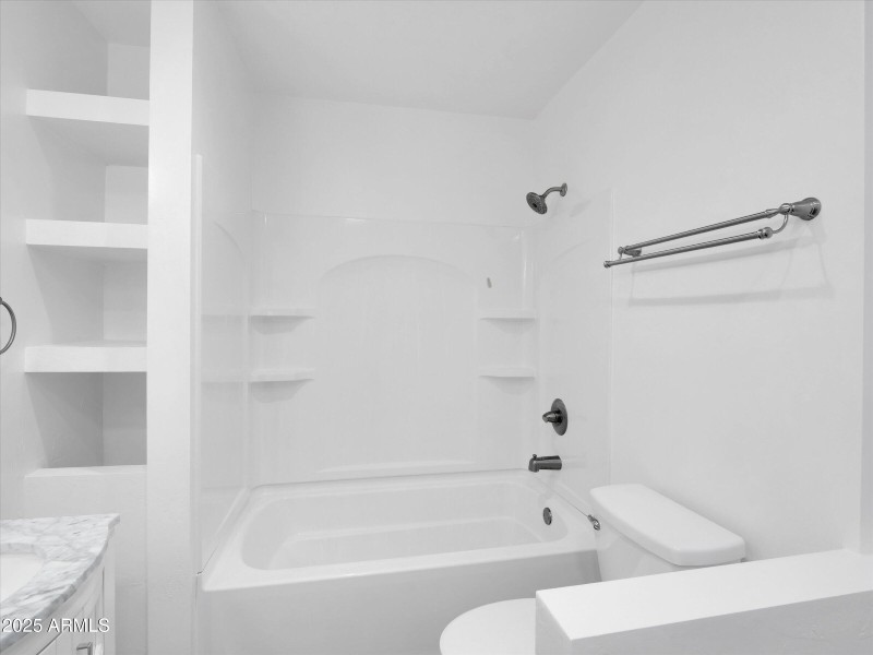 31-4337 E Wilshire Dr-31