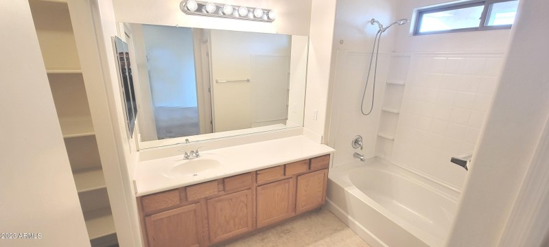 Falcon Master Bath