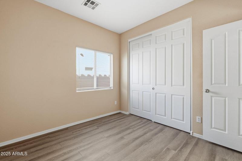 29-web-or-mls-ListerPros-29