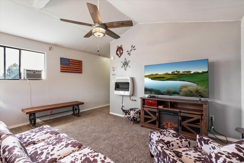 Bunkhouse living room