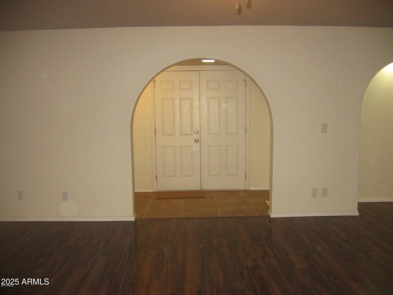 20151204041303059518000000-o