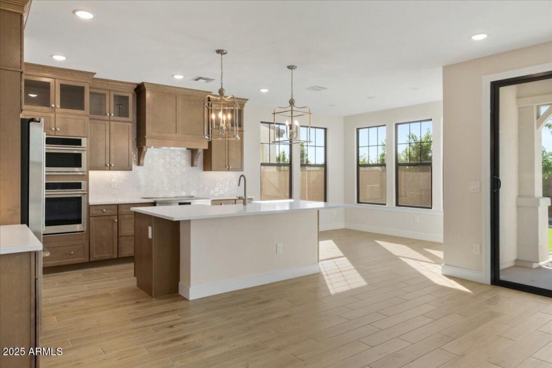 16-Kitchen and dining