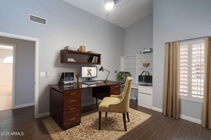 3V6A1830 - Home Office - Standard - 4