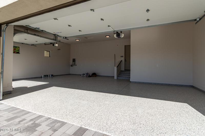3 CAR GARAGE