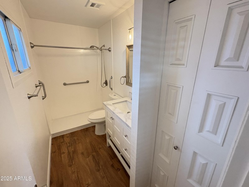 C685295E-4000-4B54-A79F-3E9325F7BB10