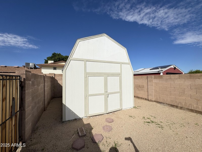 55AD33A5-1F5A-4F58-A20B-7B2AEAB27DE8