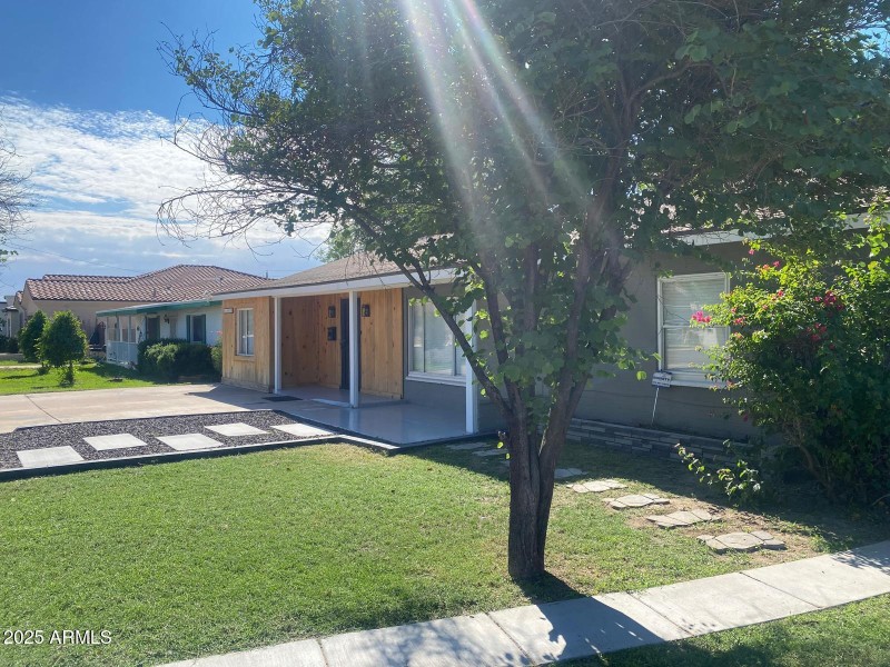 WhatsApp Image 2025-10-21 at 14.37.12