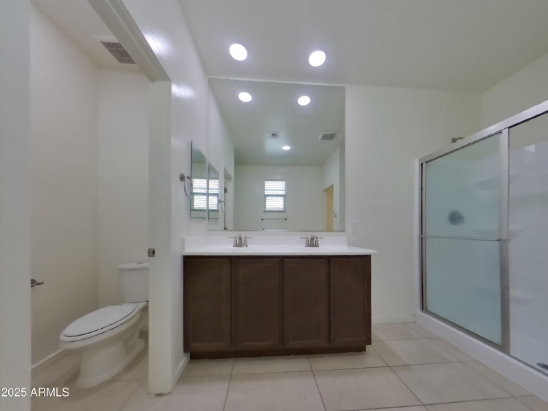 7_pc_3REWFTHV6x_i0OaJNRGAX_layout_1