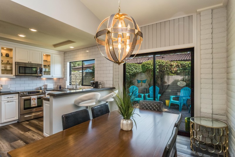 Flows into the Kitchen